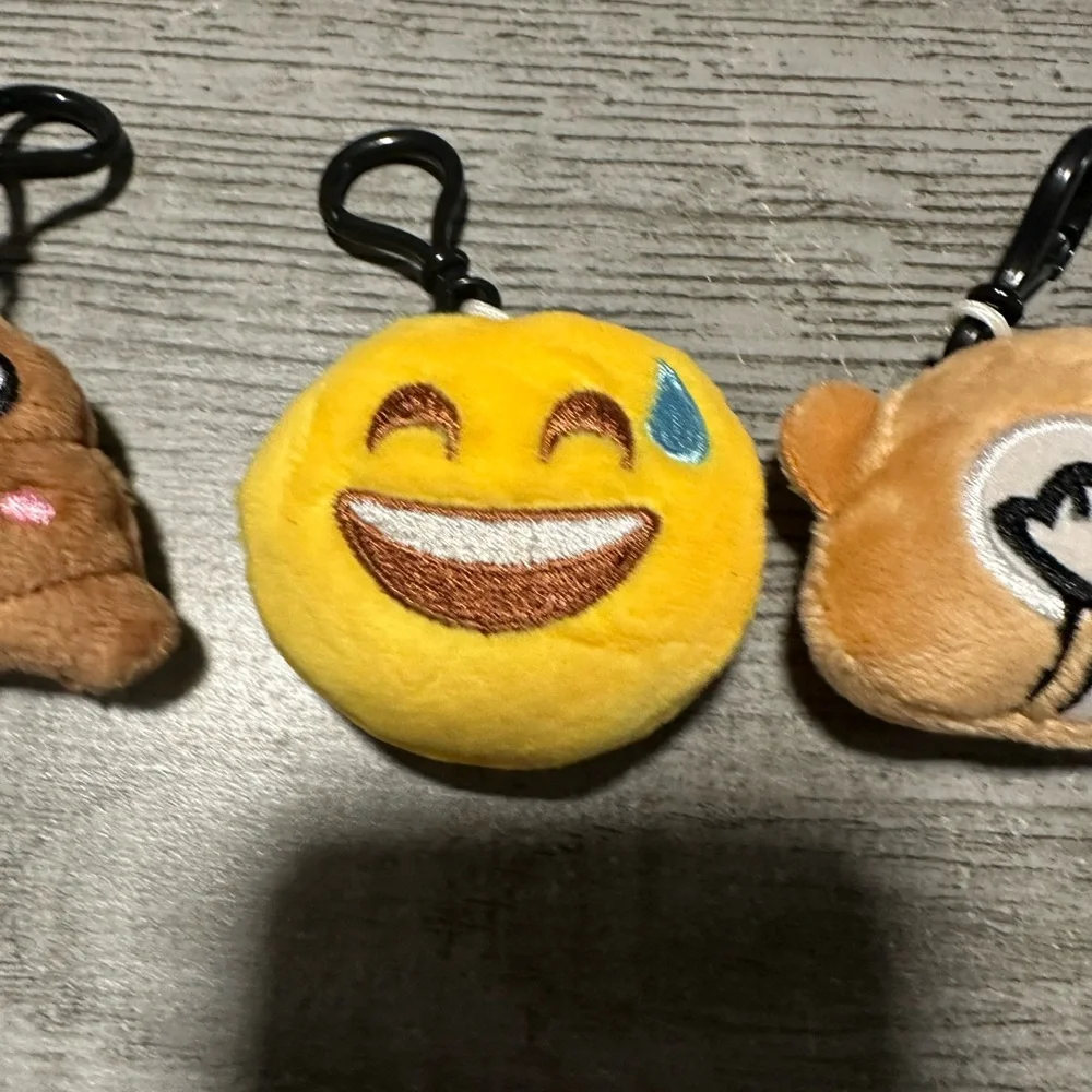 Emoji‎ Keychains Lot of 3 New